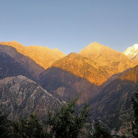 The Shudarang Inn Kalpa Exteriör bild
