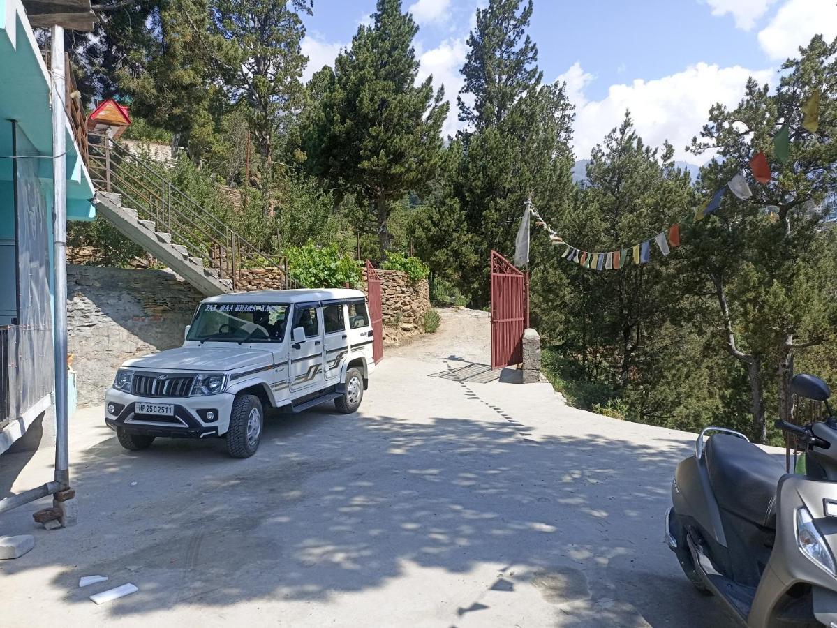 The Shudarang Inn Kalpa Rum bild