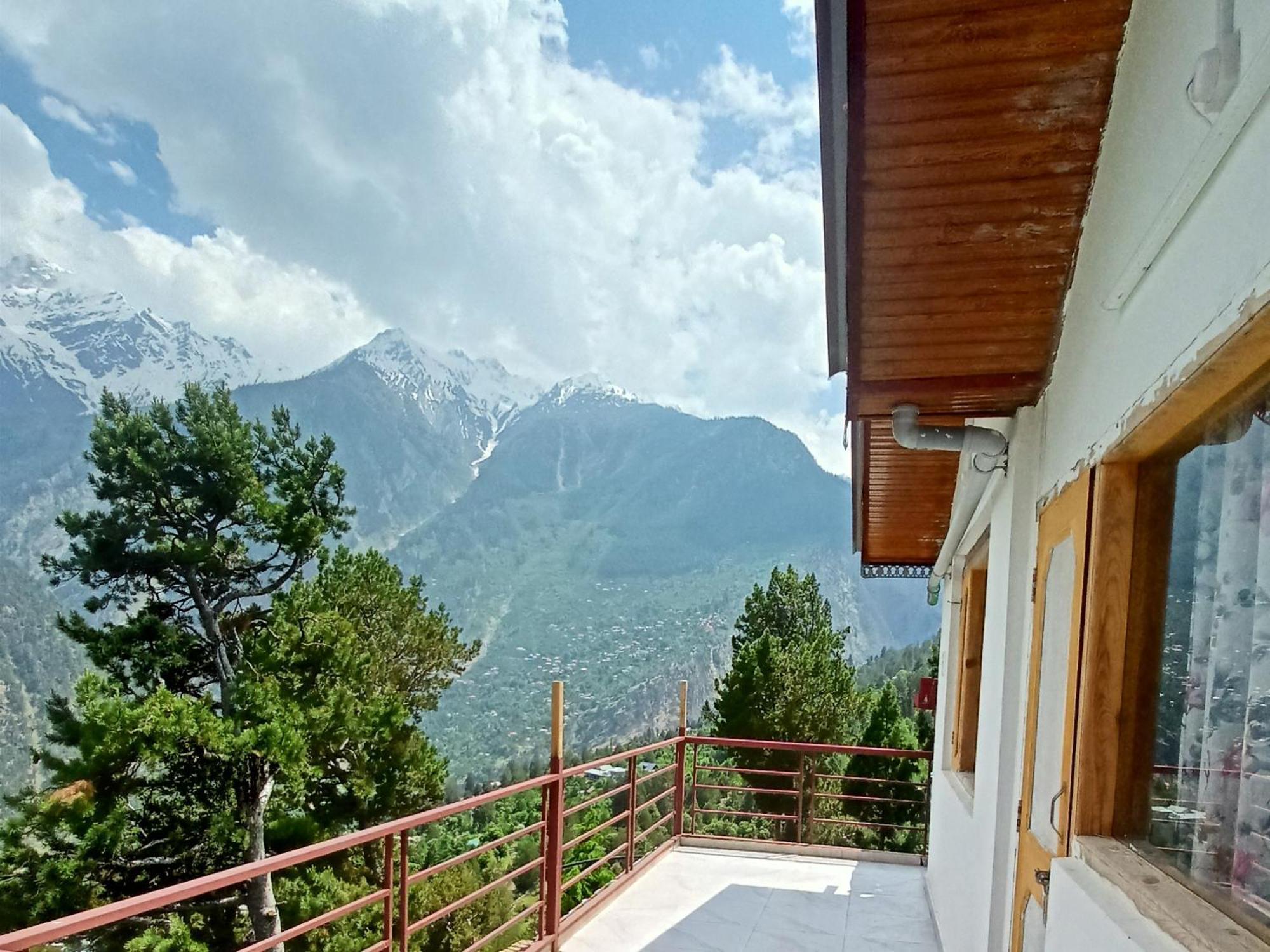 The Shudarang Inn Kalpa Exteriör bild