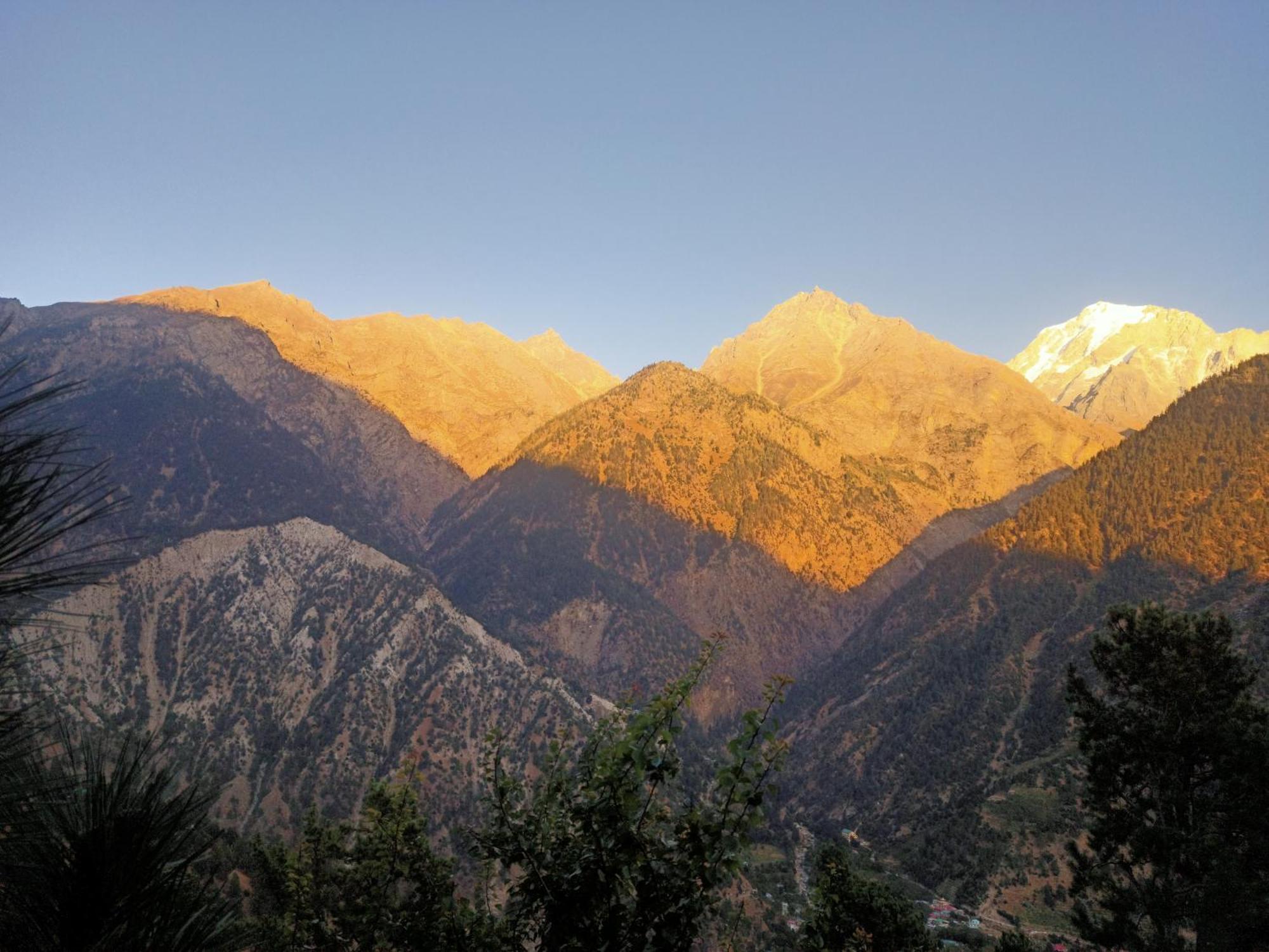 The Shudarang Inn Kalpa Exteriör bild